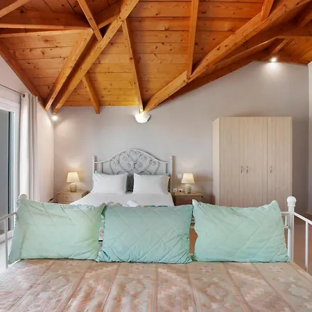 Apartment Yiannis With Sea View 10 *