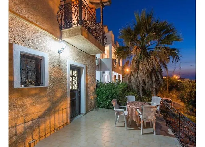 Yiannis With Sea View 10 Appartement